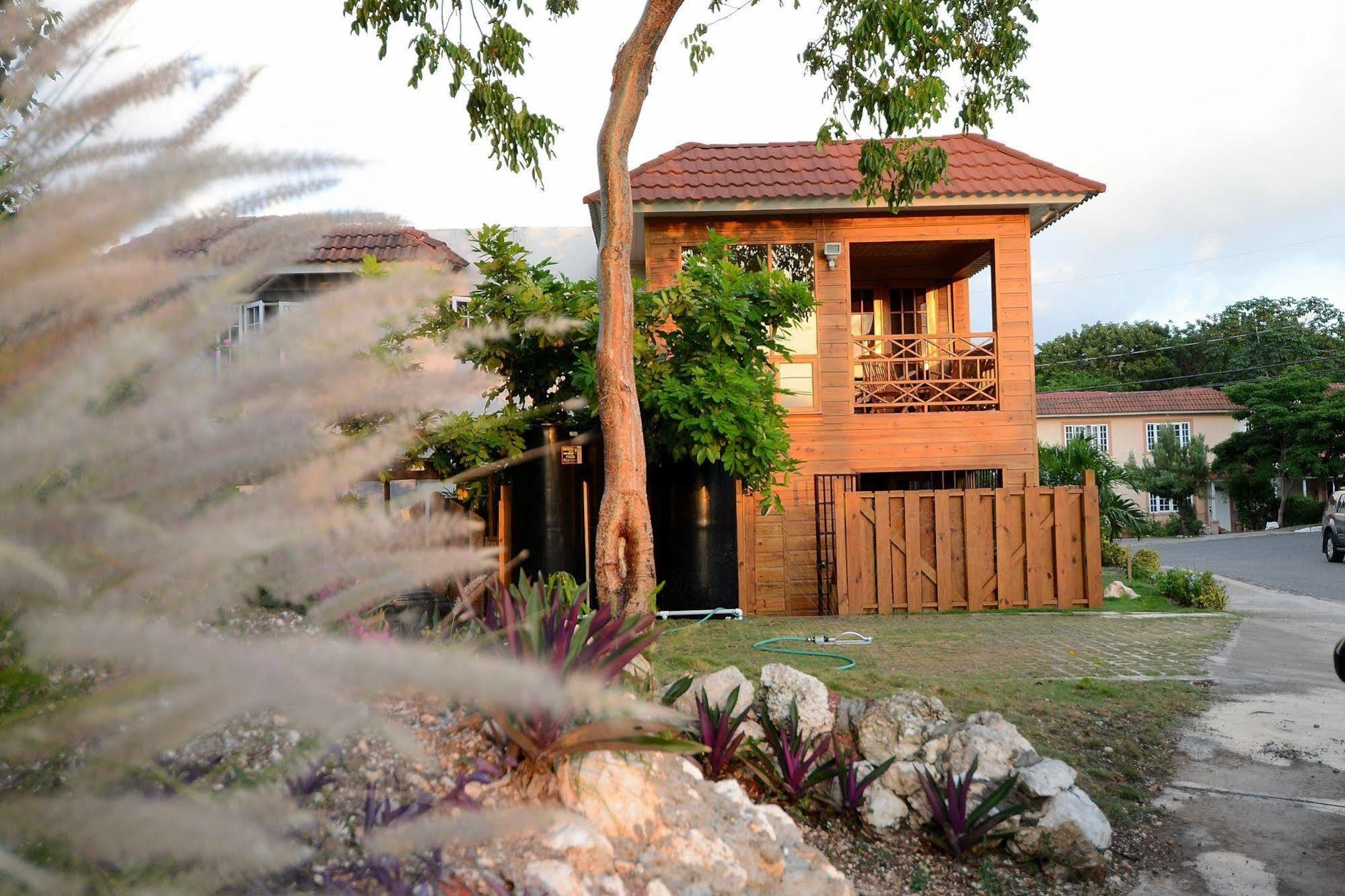 The Cabin At Long Mountain Country Club Kingston Zewnętrze zdjęcie